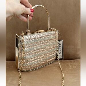 Prezzo Champagne Rhinestone Gold Evening Bag Handbag With Shoulder Chain NWT